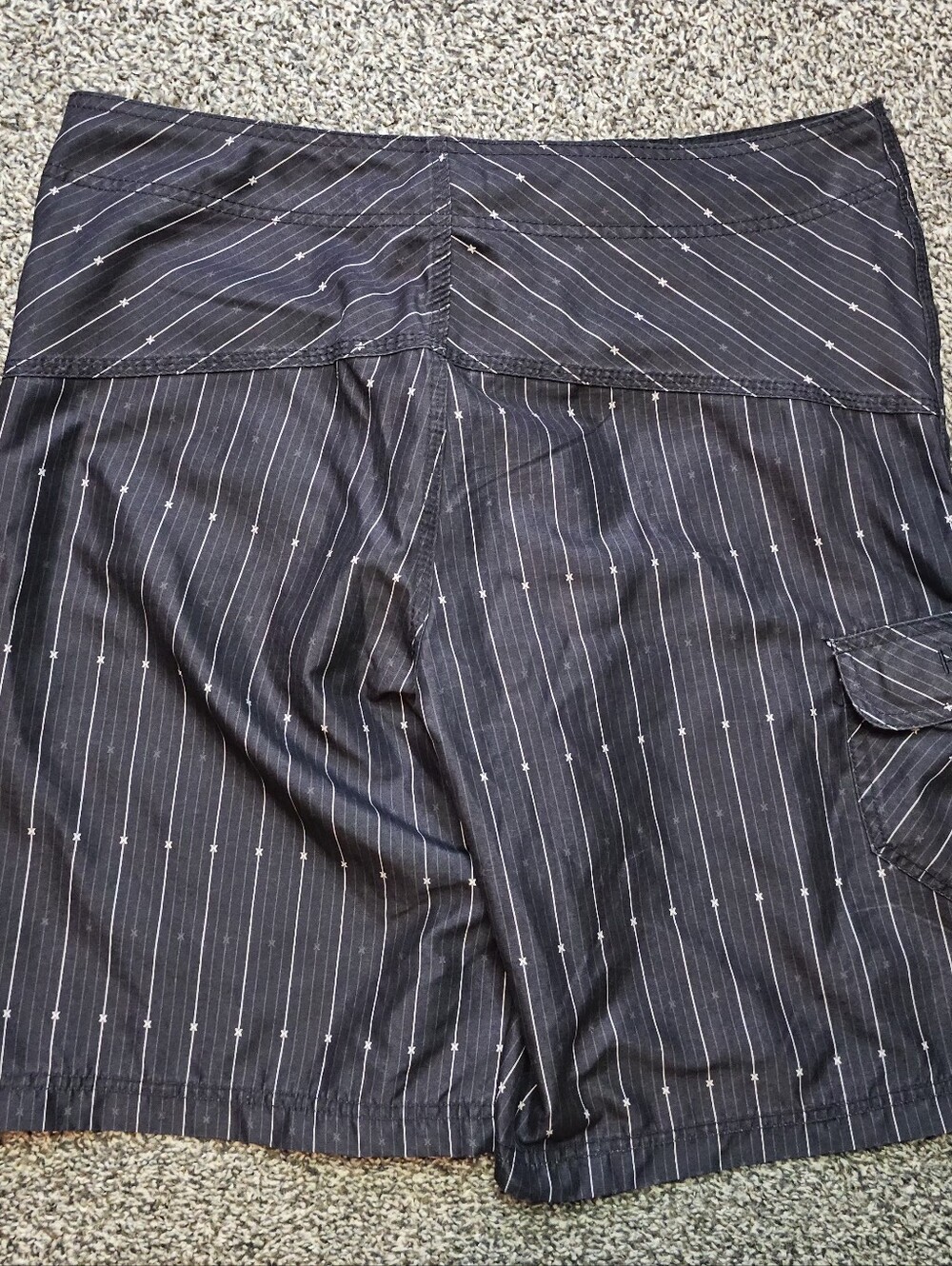 Hurley Men's Striped Board Shorts sz 32 - Picture 3 of 4
